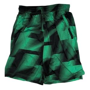 Nike Men's Athletic Shorts in Green and Black